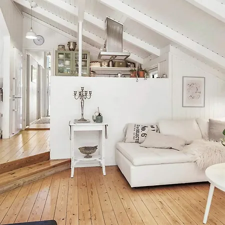 Charming Nordic Retreat - By Traum